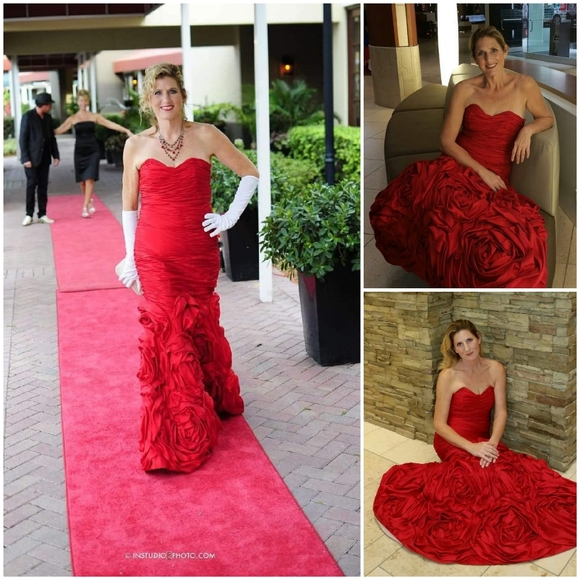 Dancewear, formalwear, & more! - Picture 13 of 16